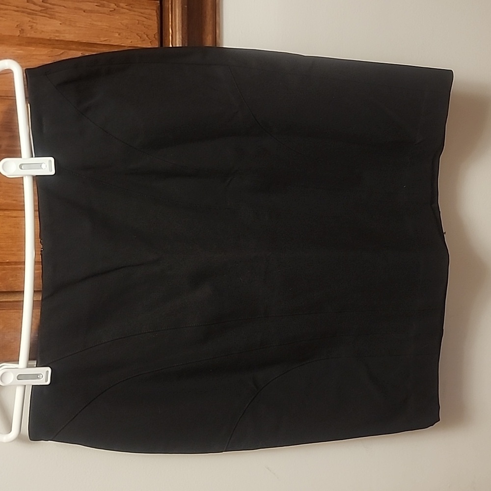 Black Banana Reuplic Skirt Size 12 NWT